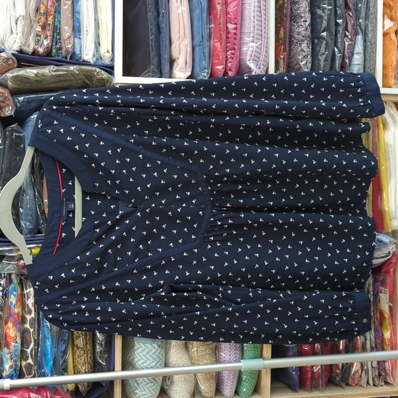 TOMMY HILFIGER NAVY BLUE BLOUSE SIZE LARGE - Picture 8 of 13